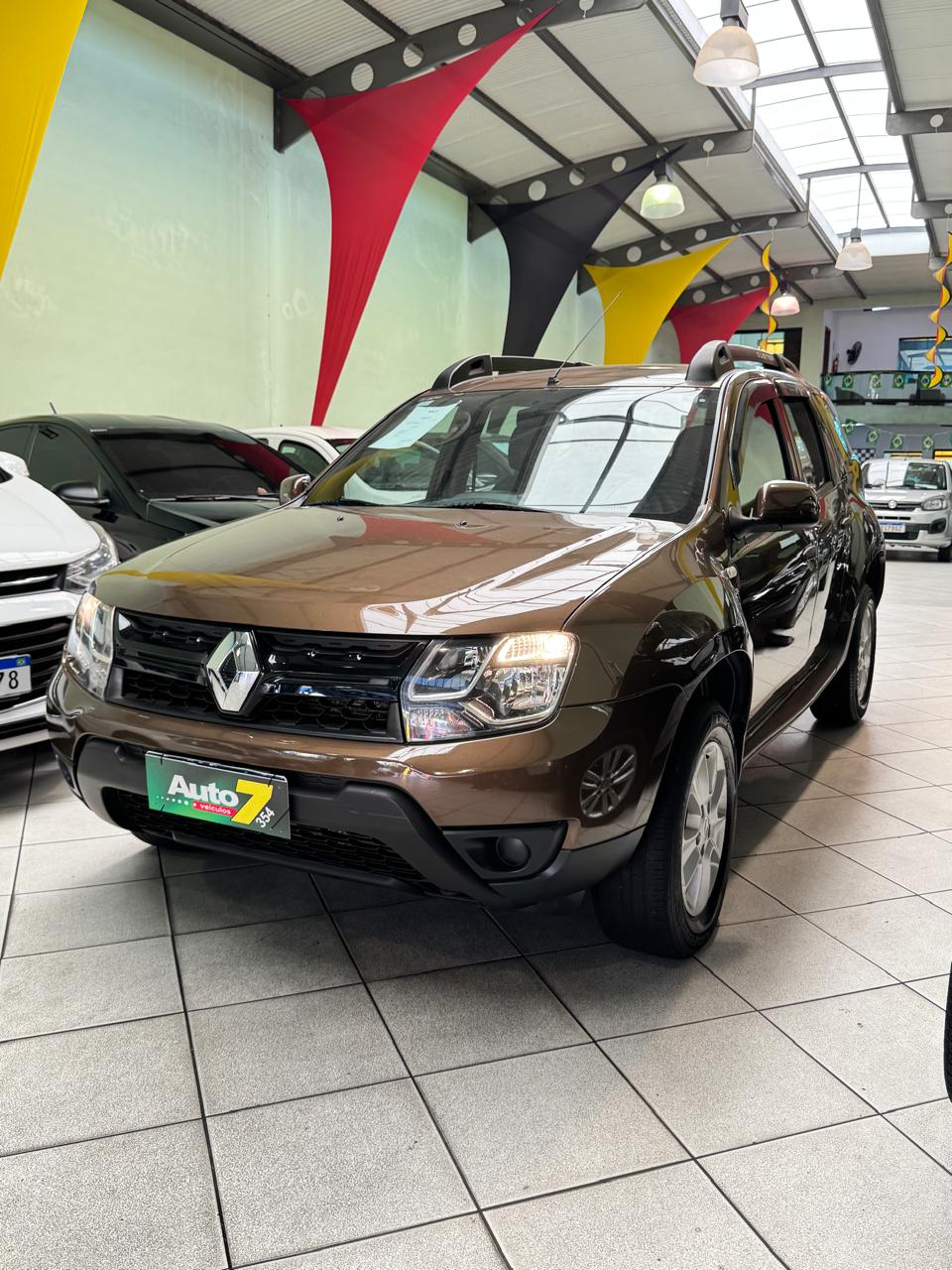 RENAULT DUSTER - Foto 1