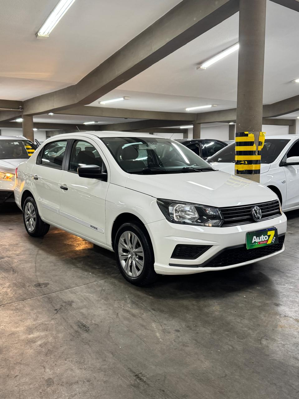 VOLKSWAGEN VOYAGE - Foto 1