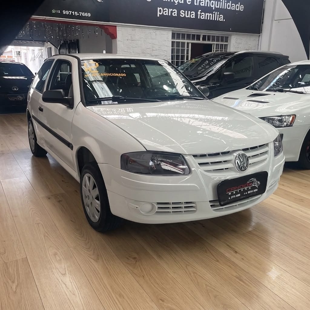 VOLKSWAGEN Gol (novo) 1.0 Mi Total Flex 8V 4p 2