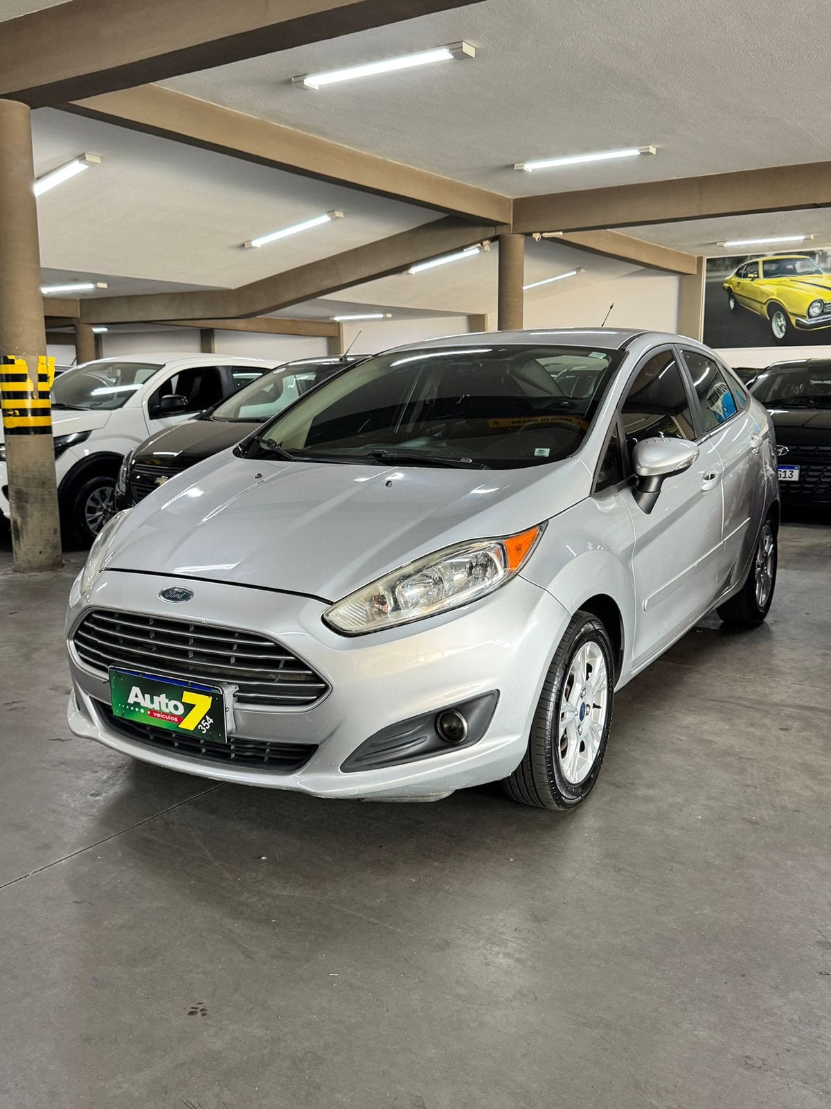 FORD Fiesta - Foto 1