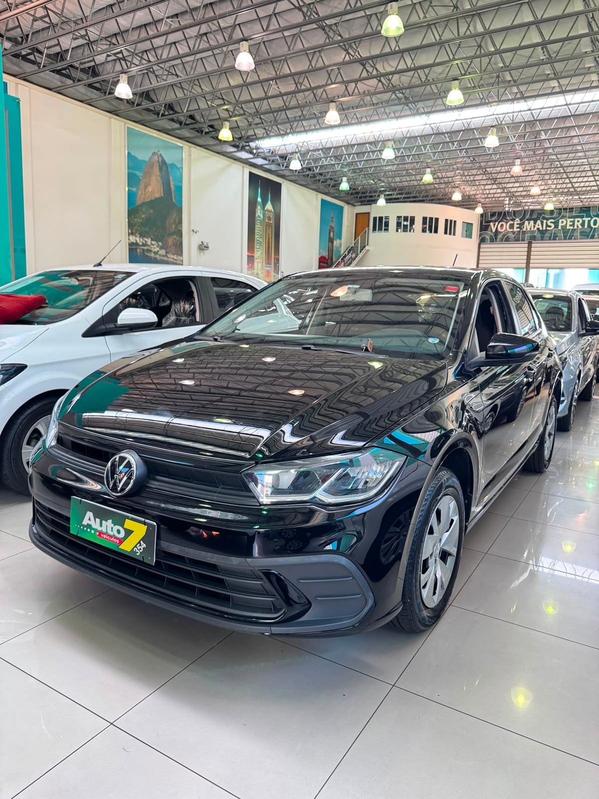 VOLKSWAGEN Polo - Foto 1